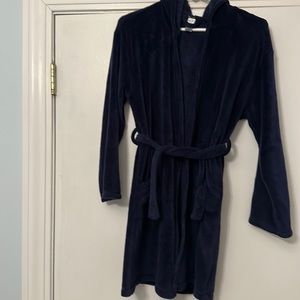 Gap boys velour robe